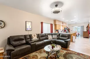 447 S Meadowood Ln, Sierra Vista, AZ 85635 - Photo 7