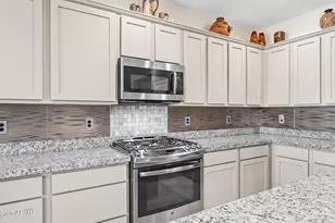 29308 N 132nd Ln, Peoria, AZ 85383 - Photo 5