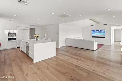 4218 E Palo Verde Drive, Phoenix, AZ 85018 - Photo 15