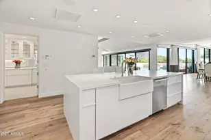 4218 E Palo Verde Dr, Phoenix, AZ 85018 - Photo 11