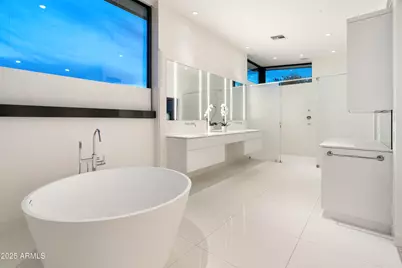 4218 E Palo Verde Drive, Phoenix, AZ 85018 - Photo 31