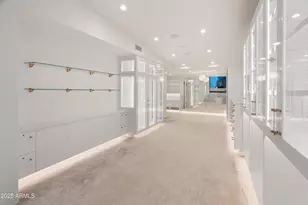 4218 E Palo Verde Dr, Phoenix, AZ 85018 - Photo 29