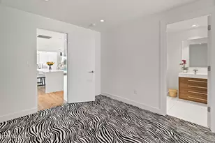 4218 E Palo Verde Dr, Phoenix, AZ 85018 - Photo 33