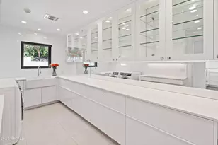 4218 E Palo Verde Dr, Phoenix, AZ 85018 - Photo 23