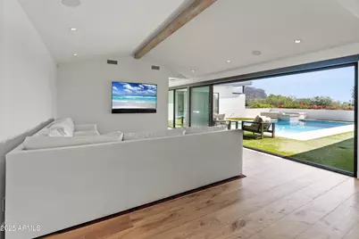 4218 E Palo Verde Drive, Phoenix, AZ 85018 - Photo 17