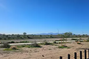 15579 W Hackamore Dr, Surprise, AZ 85387 - Photo 19