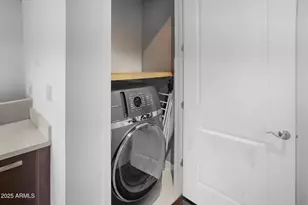 1 E Lexington Ave, Phoenix, AZ 85012 - Photo 15