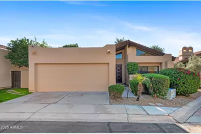 6205 N 29th Place, Phoenix, AZ 85016 - Photo 1