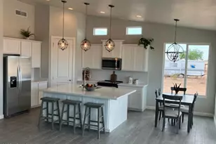 19236 W Audrey Ln, Surprise, AZ 85387 - Photo 11