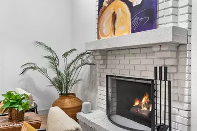 8113 E Morgan Trail, Scottsdale, AZ 85258 - Photo 7