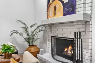 8113 E Morgan Trail, Scottsdale, AZ 85258 - Photo 7