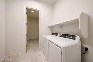 24913 N 170th Dr, Surprise, AZ 85387 - Photo 19