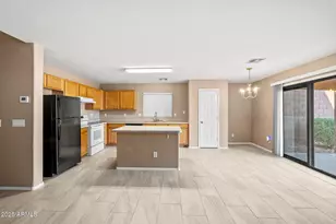 863 S 239th Ln, Buckeye, AZ 85326 - Photo 7