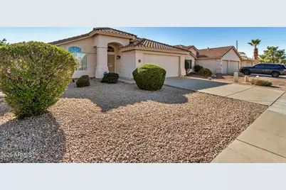 747 W Douglas Avenue, Gilbert, AZ 85233 - Photo 29