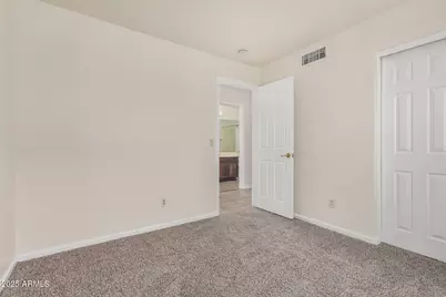 747 W Douglas Avenue, Gilbert, AZ 85233 - Photo 17