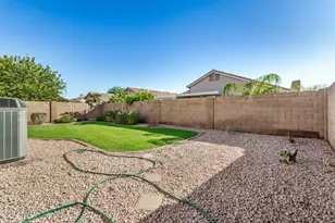747 W Douglas Ave, Gilbert, AZ 85233 - Photo 25
