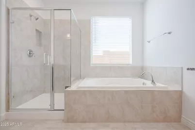 25110 N 170th Lane, Surprise, AZ 85387 - Photo 11