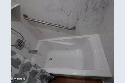 9235 N 51st Lane, Glendale, AZ 85302 - Photo 21