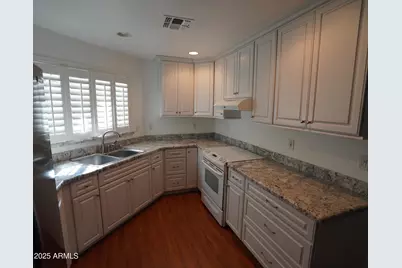 9235 N 51st Lane, Glendale, AZ 85302 - Photo 5
