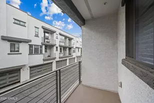 2090 S Dorsey Ln, Tempe, AZ 85282 - Photo 3