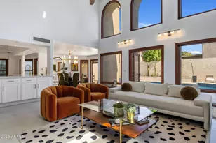 8915 N Drey Ln, Phoenix, AZ 85021 - Photo 7