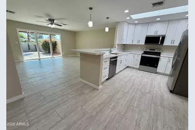 2535 E Bluefield Avenue, Phoenix, AZ 85032 - Photo 5