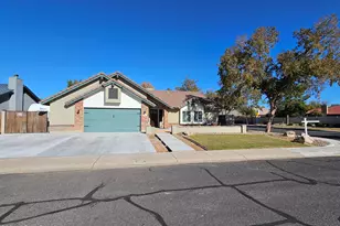 462 E Merrill Ave, Gilbert, AZ 85234 - Photo 3