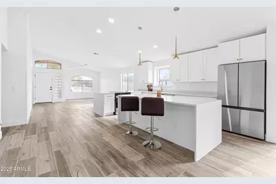 4 N 163rd Lane, Goodyear, AZ 85338 - Photo 7