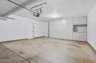 2837 E North Ln, Phoenix, AZ 85028 - Photo 29