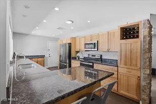 2837 E North Ln, Phoenix, AZ 85028 - Photo 5