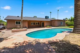 2837 E North Ln, Phoenix, AZ 85028 - Photo 23