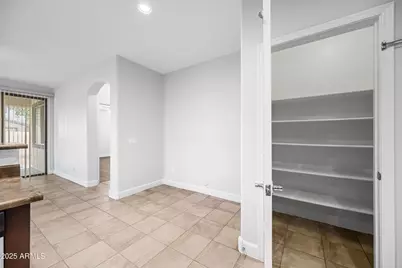 10805 W Woodland Avenue, Avondale, AZ 85323 - Photo 13