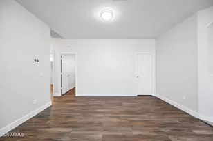 10805 W Woodland Ave, Avondale, AZ 85323 - Photo 5