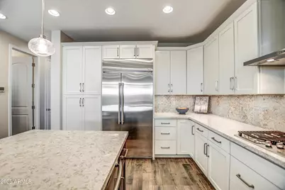 2353 W Gloria Lane, Phoenix, AZ 85085 - Photo 11