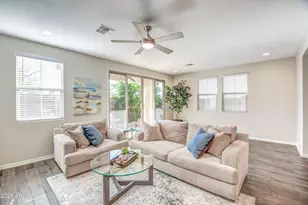 2353 W Gloria Ln, Phoenix, AZ 85085 - Photo 15