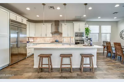 2353 W Gloria Lane, Phoenix, AZ 85085 - Photo 9