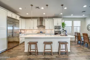 2353 W Gloria Ln, Phoenix, AZ 85085 - Photo 9