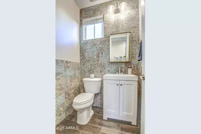 2353 W Gloria Lane, Phoenix, AZ 85085 - Photo 17