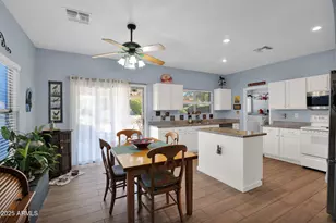 26415 N 41st St, Phoenix, AZ 85050 - Photo 11