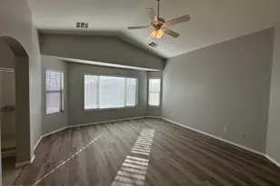 1115 E Elm Rd, San Tan Valley, AZ 85140 - Photo 9