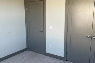 425 W Osborn Rd, Phoenix, AZ 85013 - Photo 9