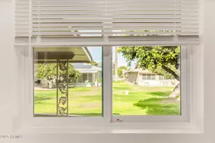 10722 W Kelso Dr, Sun City, AZ 85351 - Photo 13