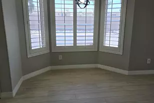 11525 W Cottontail Ct, Surprise, AZ 85378 - Photo 5