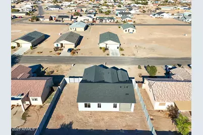 9125 W Reventon Drive, Arizona City, AZ 85123 - Photo 31