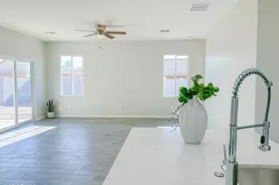 9125 W Reventon Dr, Arizona City, AZ 85123 - Photo 11