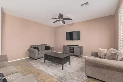 11428 N 89th Avenue, Peoria, AZ 85345 - Photo 7