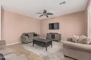 11428 N 89th Ave, Peoria, AZ 85345 - Photo 7