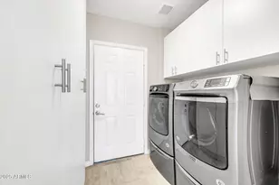 8245 E Bell Rd, Scottsdale, AZ 85260 - Photo 29