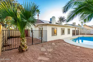 1514 W Loughlin Dr, Chandler, AZ 85224 - Photo 31