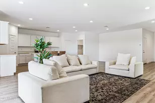 12381 E Agave Ln, Florence, AZ 85132 - Photo 5